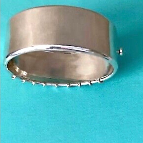 Artisan Sterling Silver 925 Hinge Bangle Bracelet Handcrafted Solid Silver 7” - Picture 4 of 7